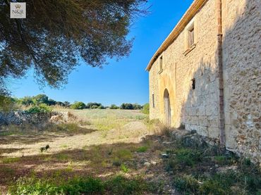Country house for sale in Llubí