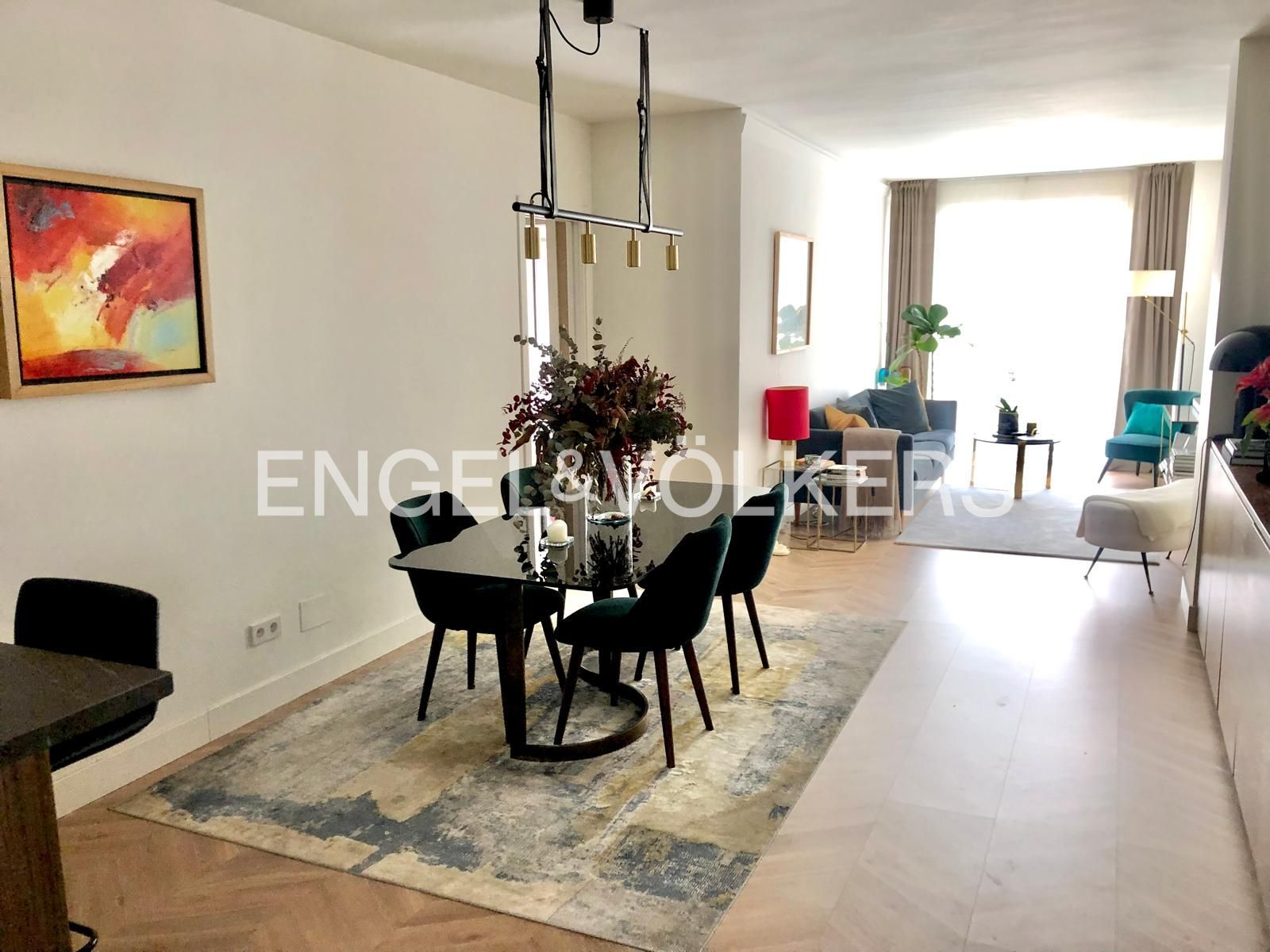 Comedor de Apartamento de alquiler en  Madrid Capital con Aire acondicionado, Calefacción y Parquet
