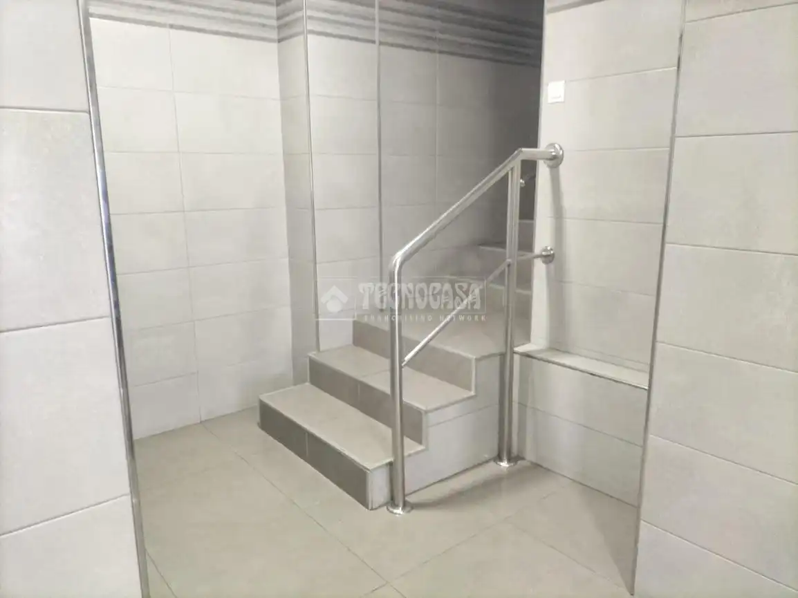 Bany de Pis en venda en Málaga