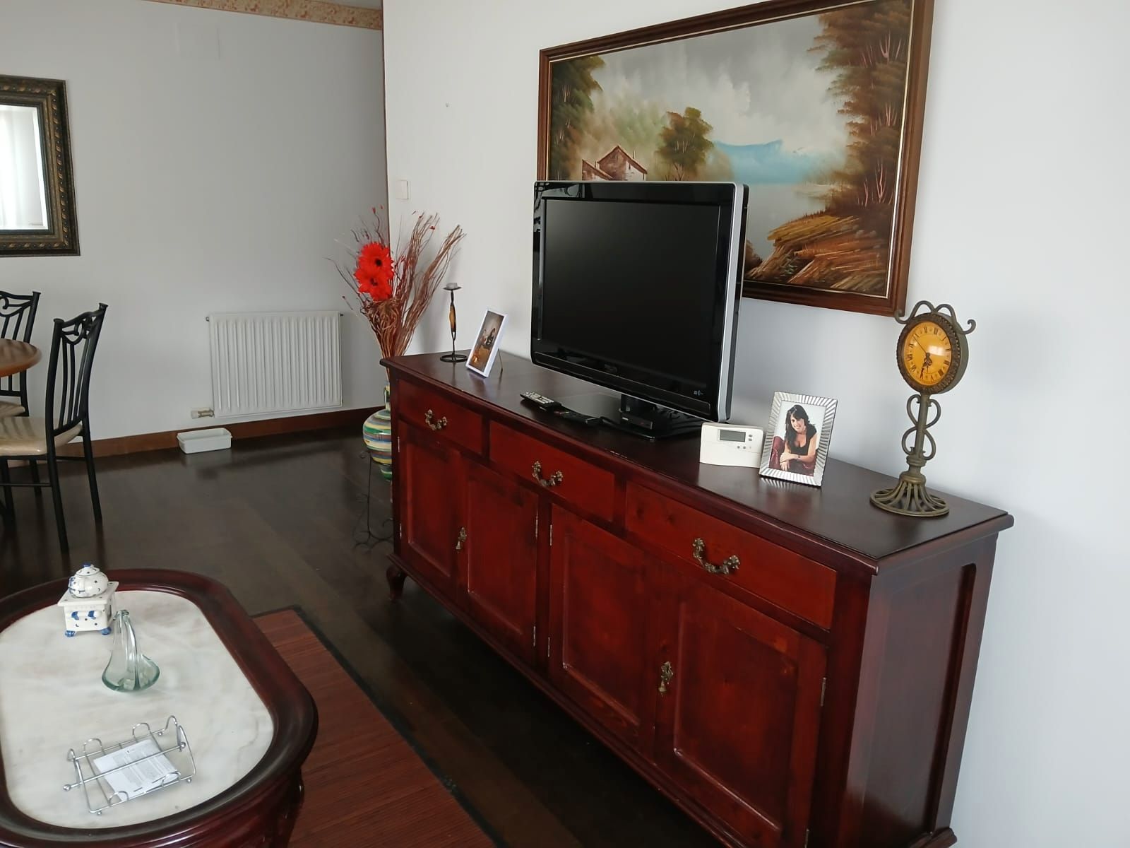 Sala de estar de Piso en venta en Sojuela con Calefacción, Parquet y Trastero