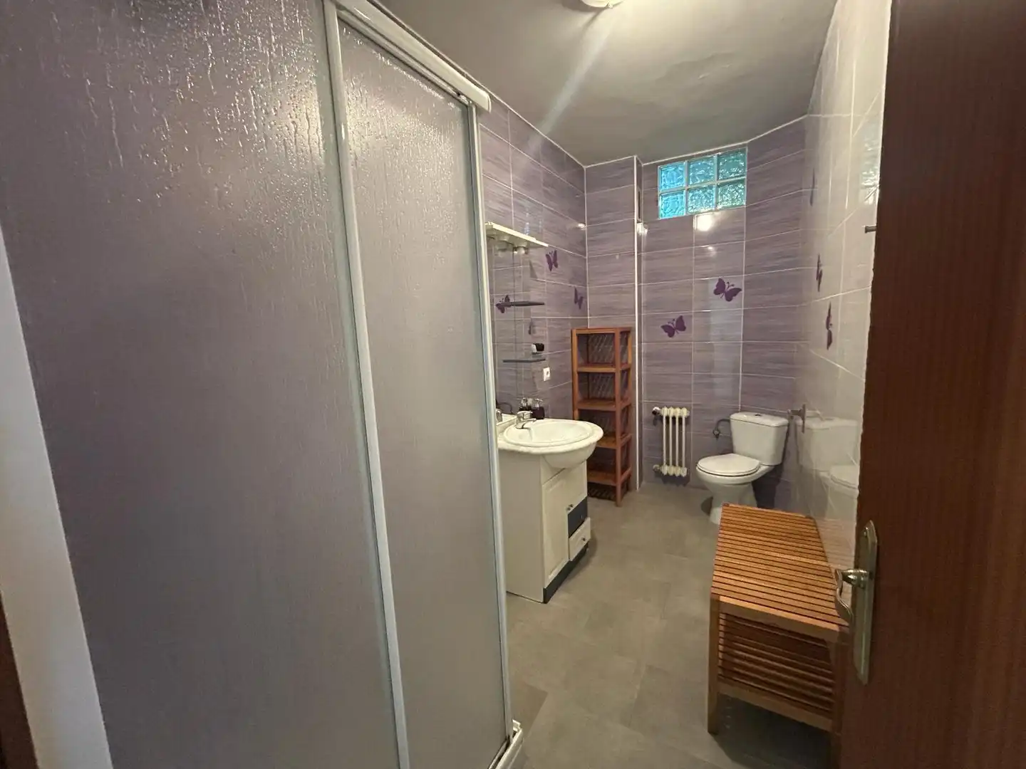 Baño de Piso en venta en Ciudad Real con Calefacción, Terraza y Amueblado