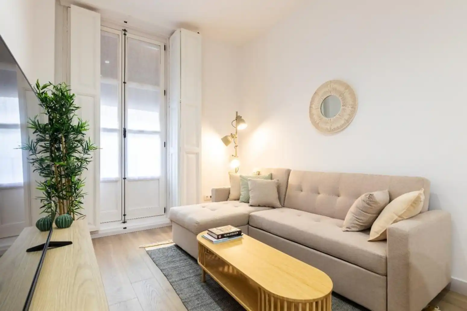 Wohnzimmer von Wohnung zur Miete in Valencia mit Klimaanlage, Heizung und Parkett