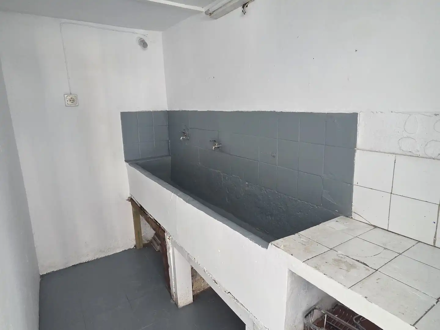Bathroom of Office for rent in L'Hospitalet de Llobregat