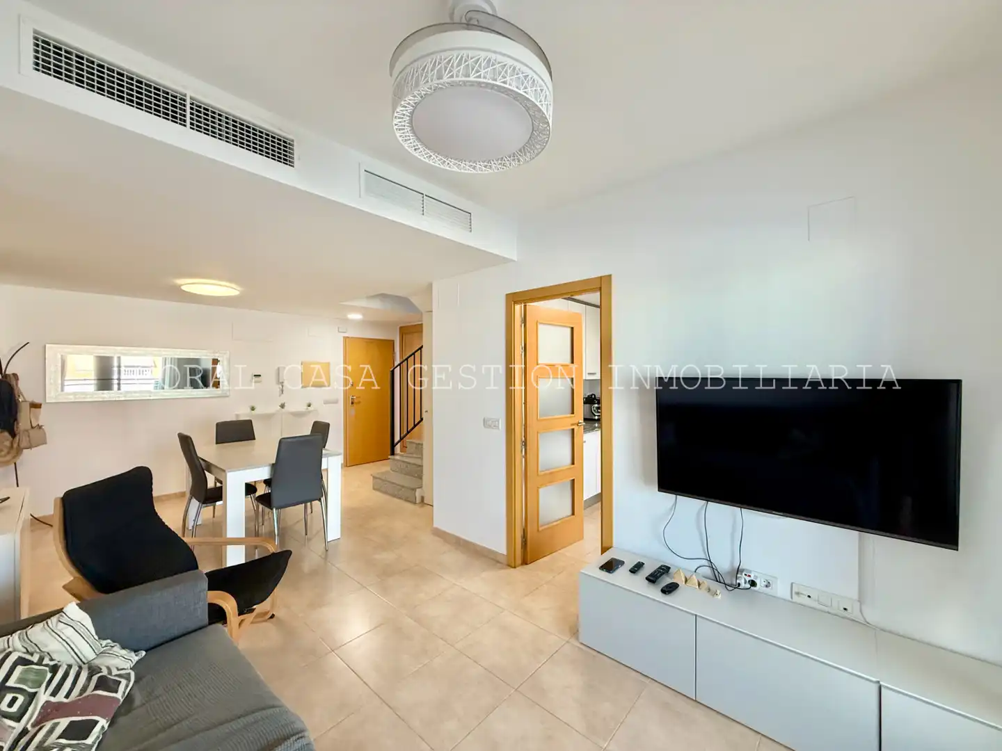 Sala d'estar de Àtic de lloguer en Chilches / Xilxes amb Aire condicionat, Terrassa i Traster