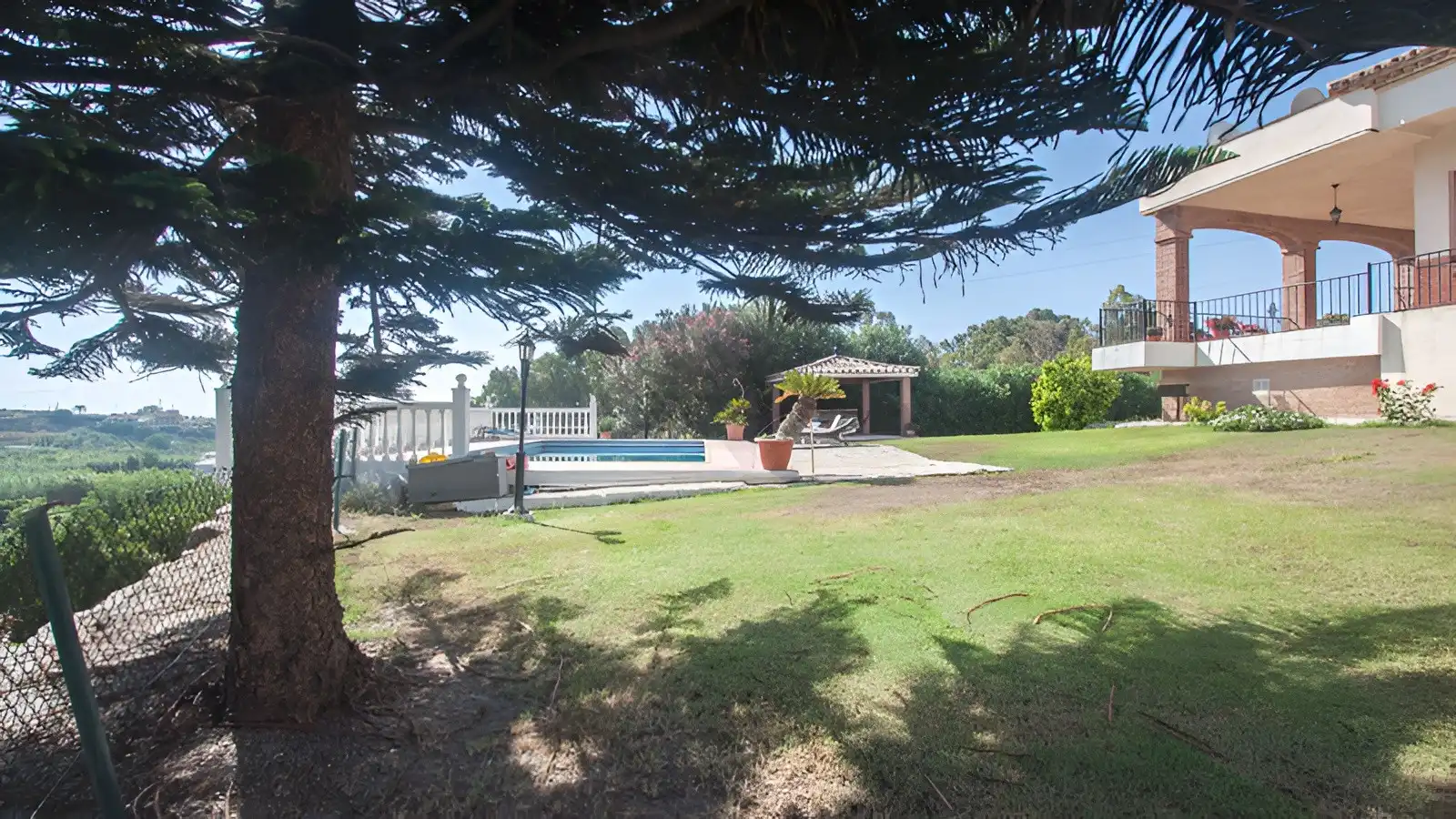House with pool for sale in Estepona Pueblo, imagen 40