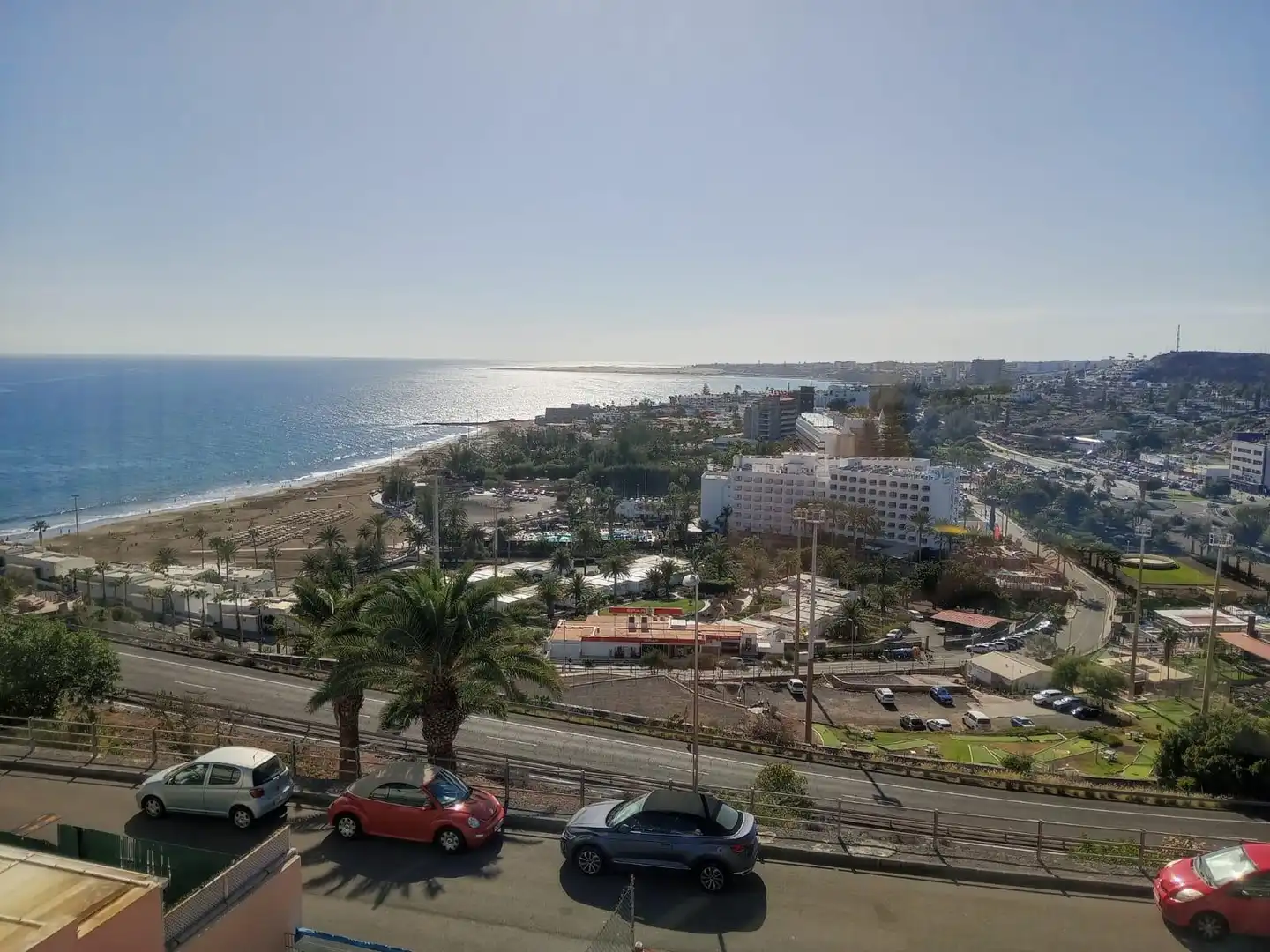 Vista exterior de Àtic de lloguer en San Bartolomé de Tirajana amb Moblat i Balcó