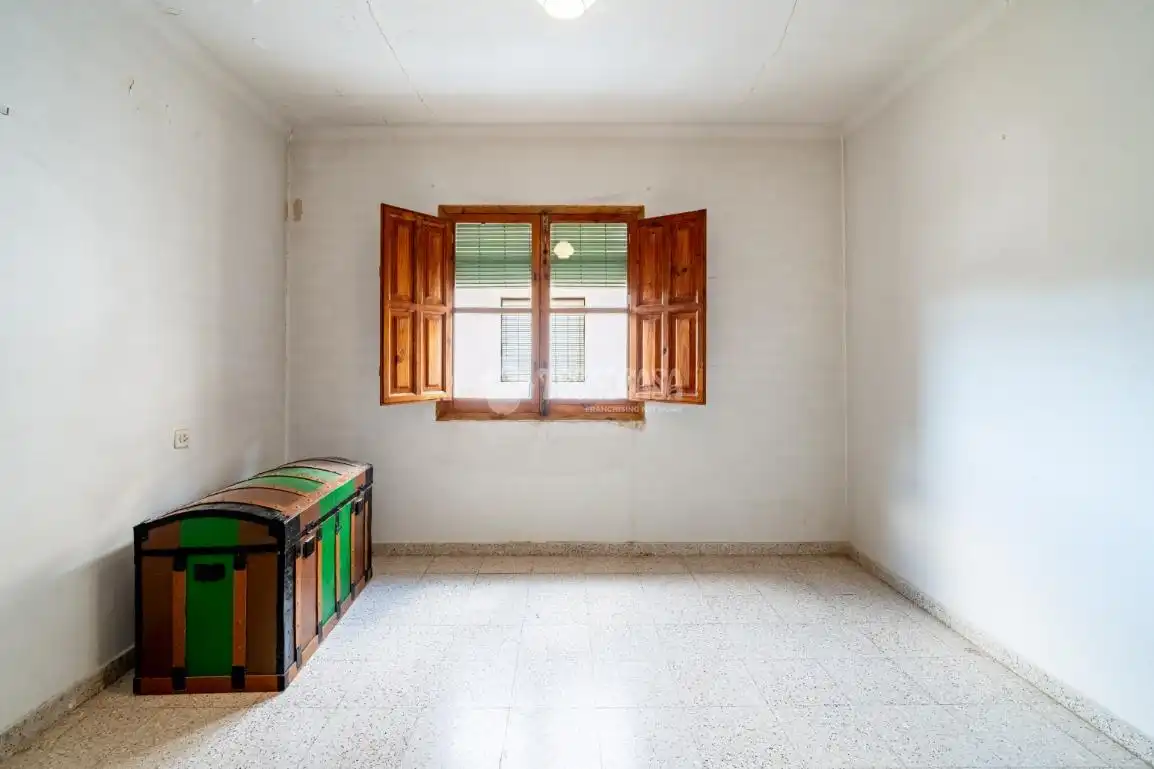 Casa aparellada amb jardí en venda a Dúrcal, imagen 33
