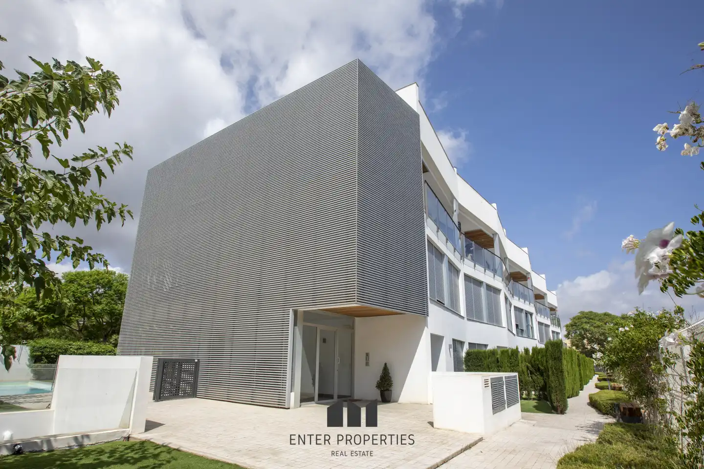 Flat for sale in Montañar - El Arenal
