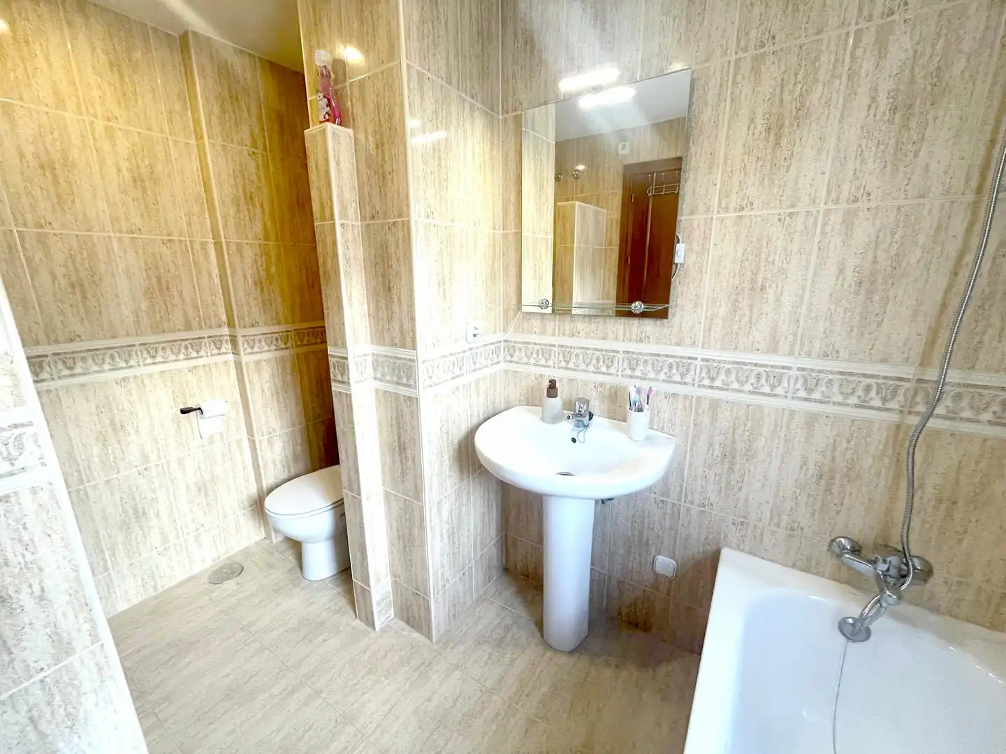Terraced house with terrace for sale in Benamara - Atalaya, imagen 32