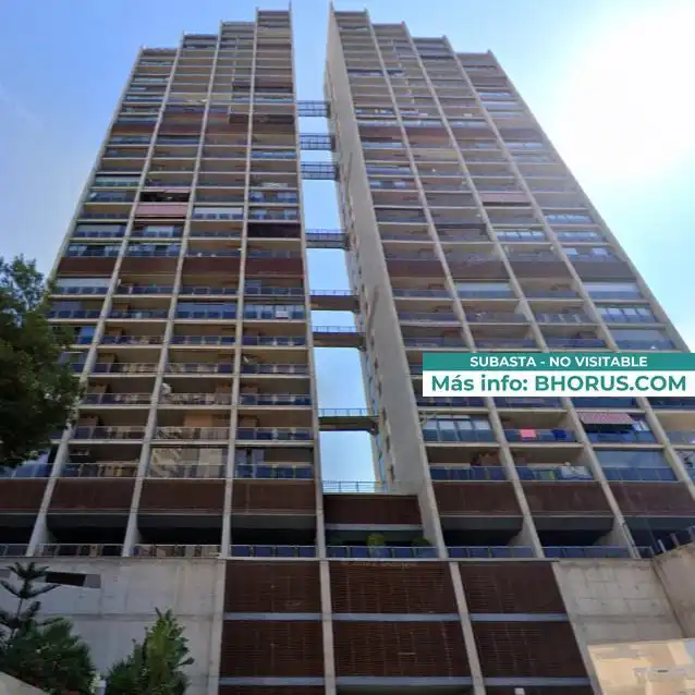Vista exterior de Pis en venda en Benidorm amb Jardí privat i Piscina