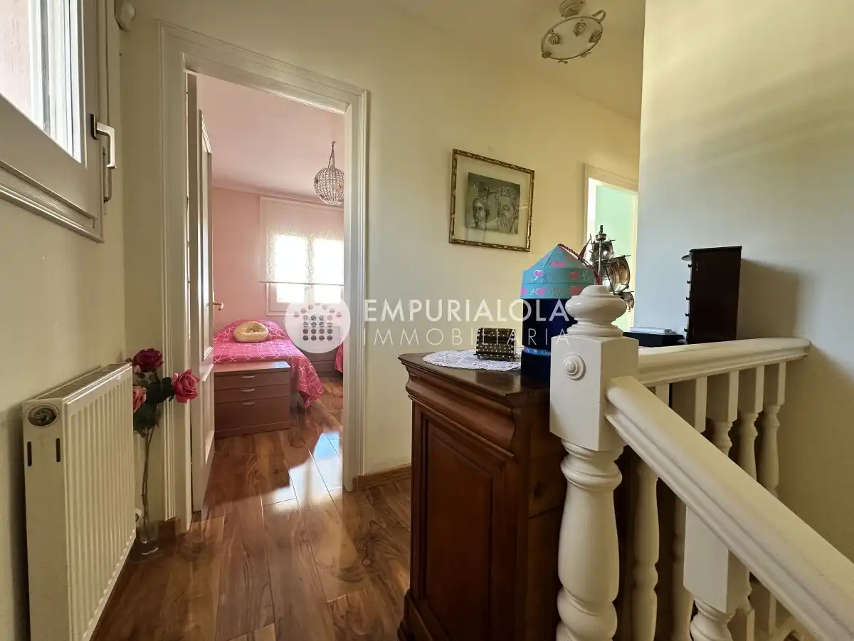 Casa o xalet en venda en Empuriabrava amb Aire condicionat, Jardí privat i Piscina