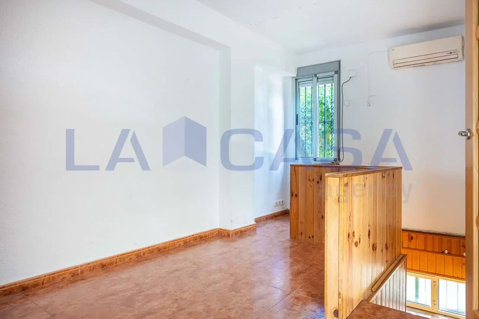 Pis en venda en Sevilla amb Traster