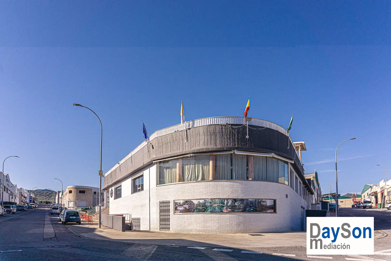 Vista exterior de Edificio en venta en Castillo de Locubín