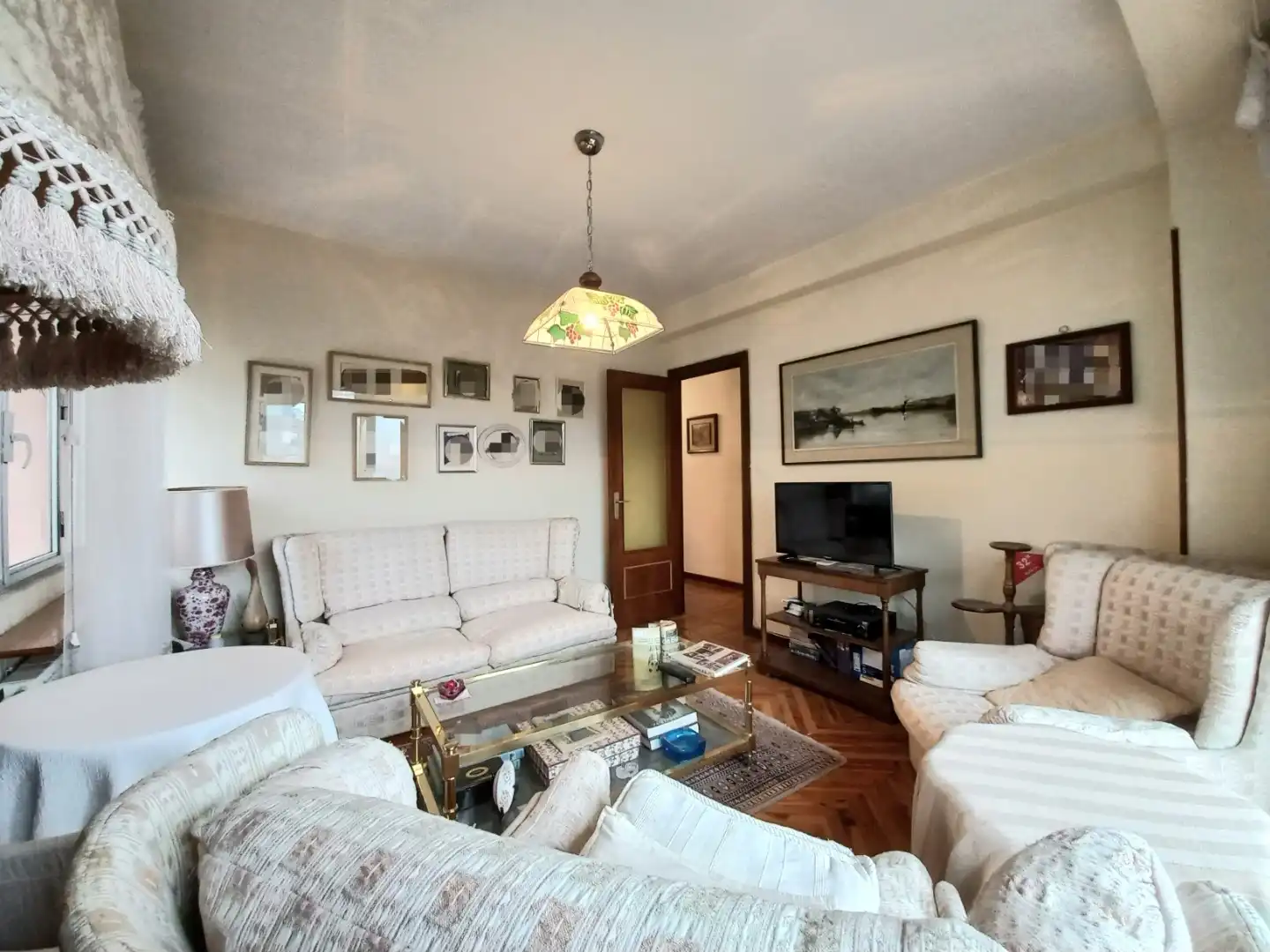 Sala d'estar de Pis en venda en Burgos amb Calefacció, Parquet i Terrassa