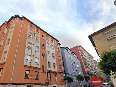 Wohnung zum Verkauf in Numancia - San Fernando