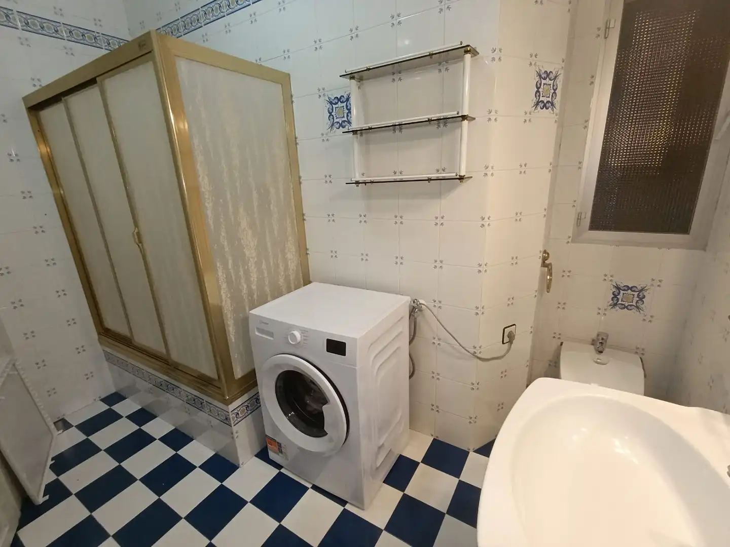 Baño de Piso en venta en Linares con Aire acondicionado y Calefacción