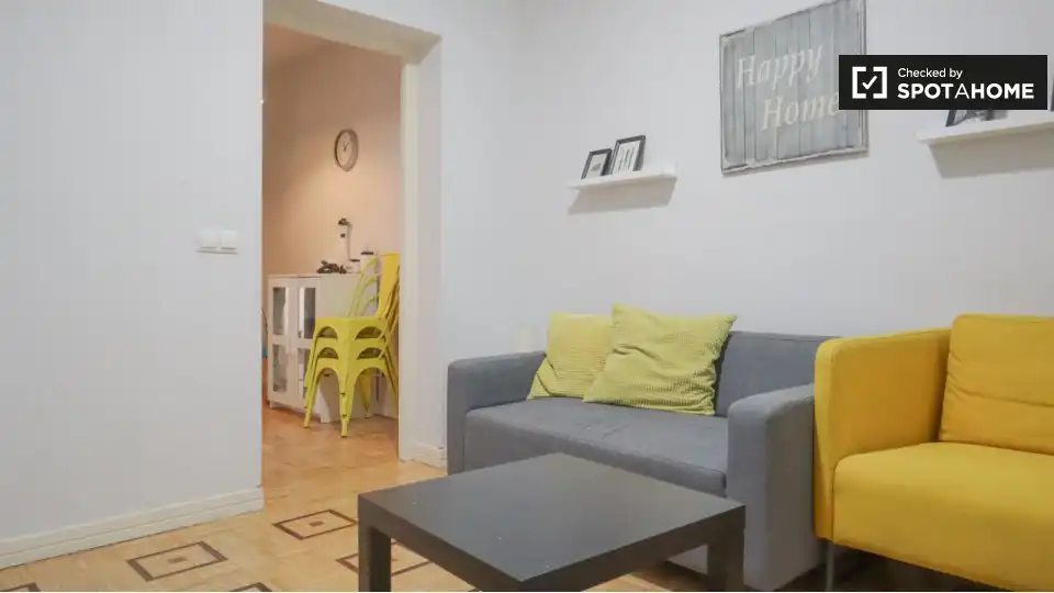 Sala d'estar de Pis de lloguer en Madrid amb Aire condicionat, Calefacció i Moblat