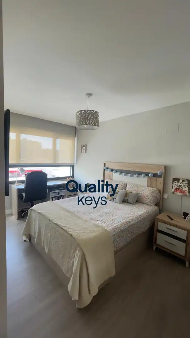 Bedroom of Flat for rent in Madrid  with Air Conditioner, Heating and Terrace