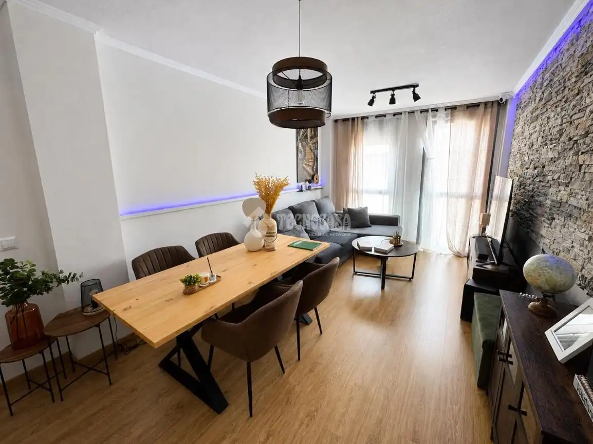 Sala d'estar de Pis en venda en Aranjuez amb Calefacció i Traster