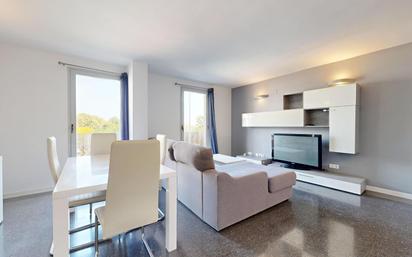 Living room of Flat for sale in Paterna  with Heating and Balcony