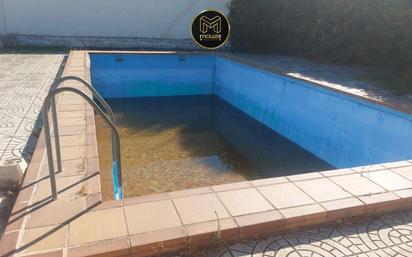 Piscina de Casa o xalet en venda en La Guardia de Jaén amb Aire condicionat, Calefacció i Traster