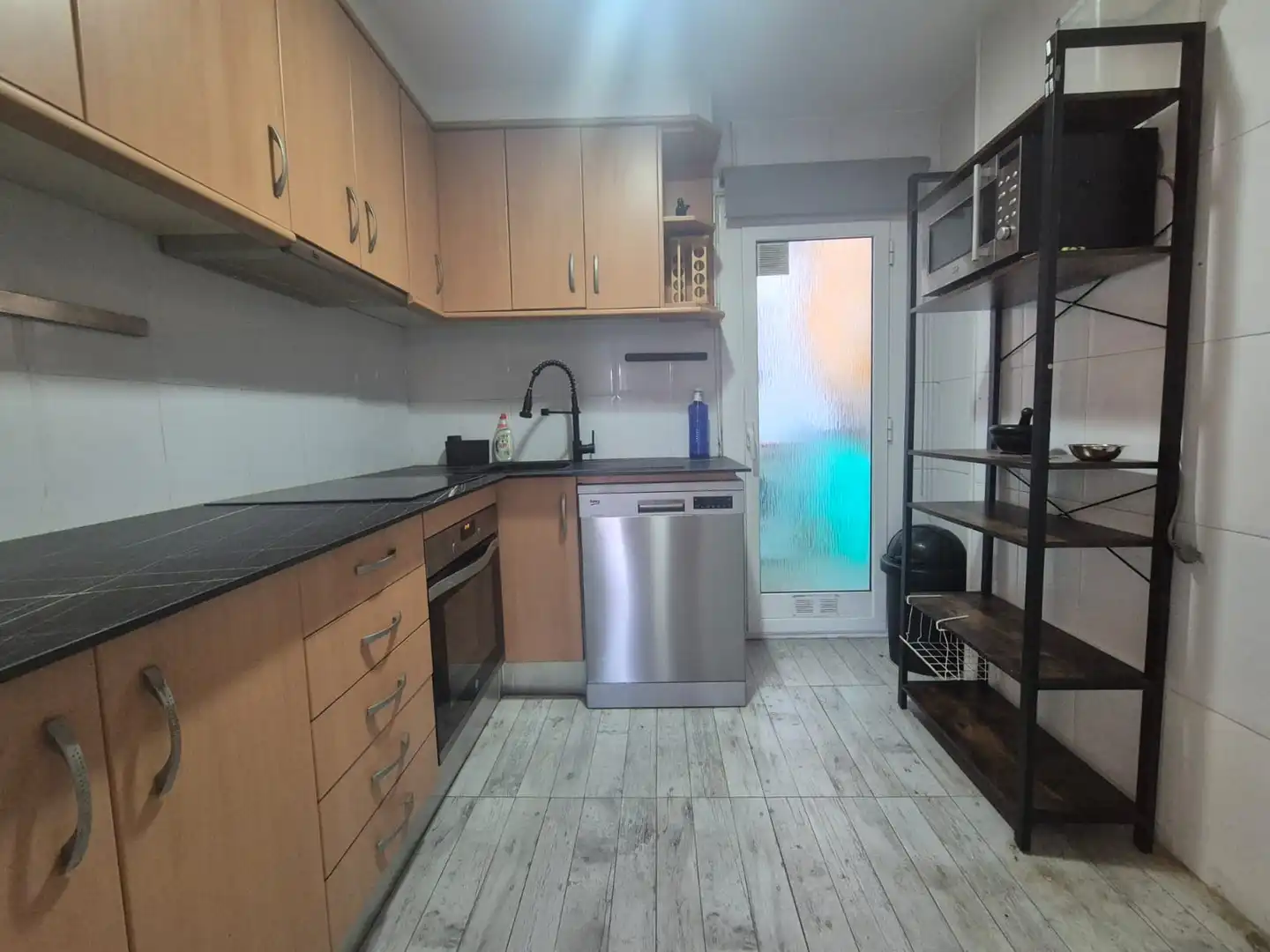 Cocina de Ático en venta en Santa Coloma de Gramenet con Aire acondicionado, Parquet y Terraza