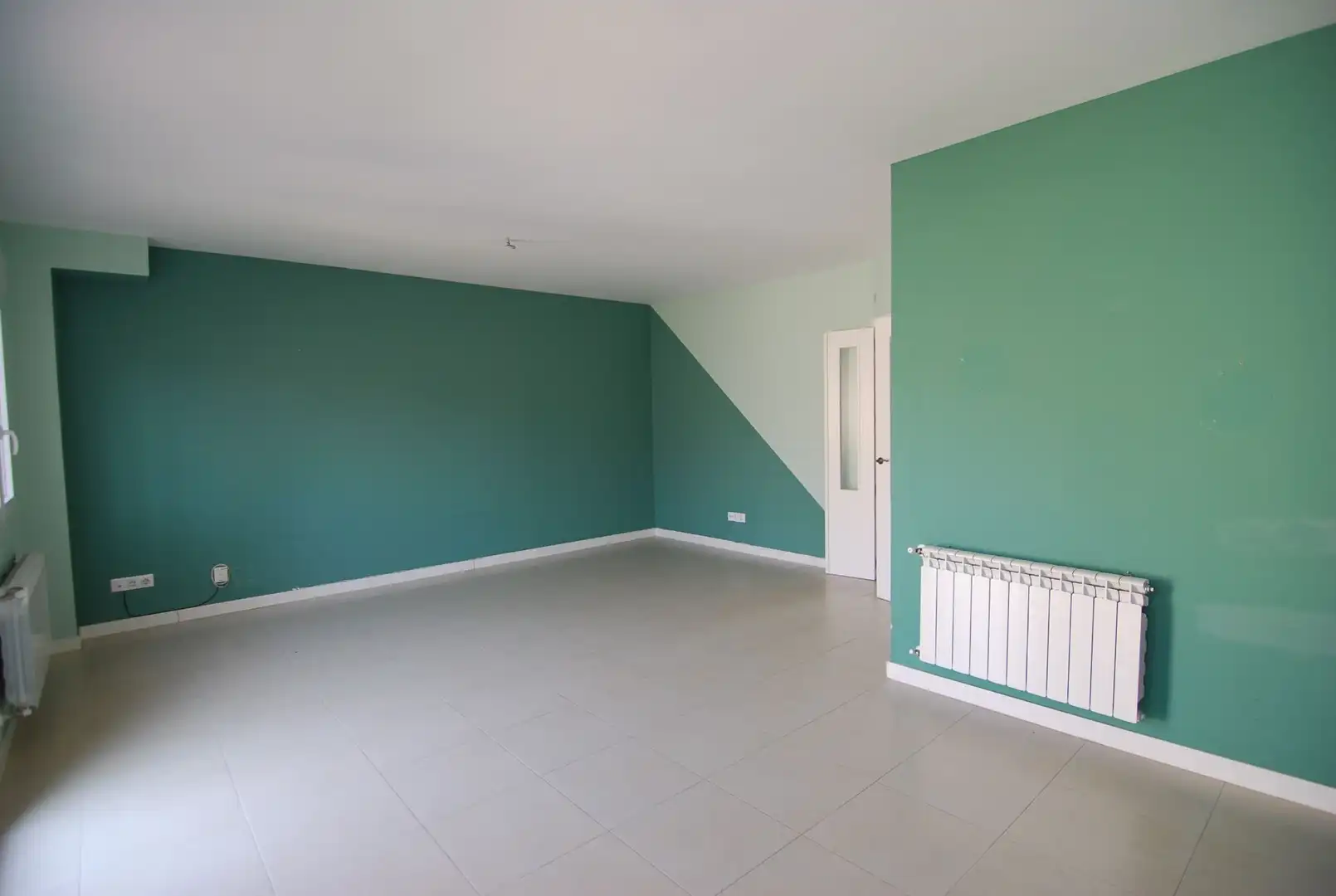 Sala d'estar de Casa o xalet en venda en San Martín de la Vega amb Calefacció