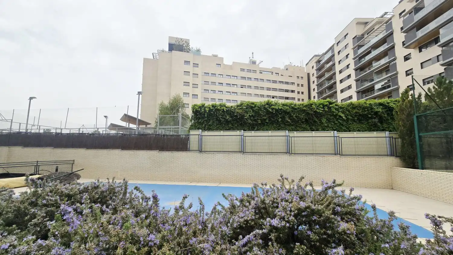 Piscina de Àtic de lloguer en Madrid amb Aire condicionat, Calefacció i Terrassa