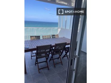 Appartamento con balcone in affitto a El Perelló