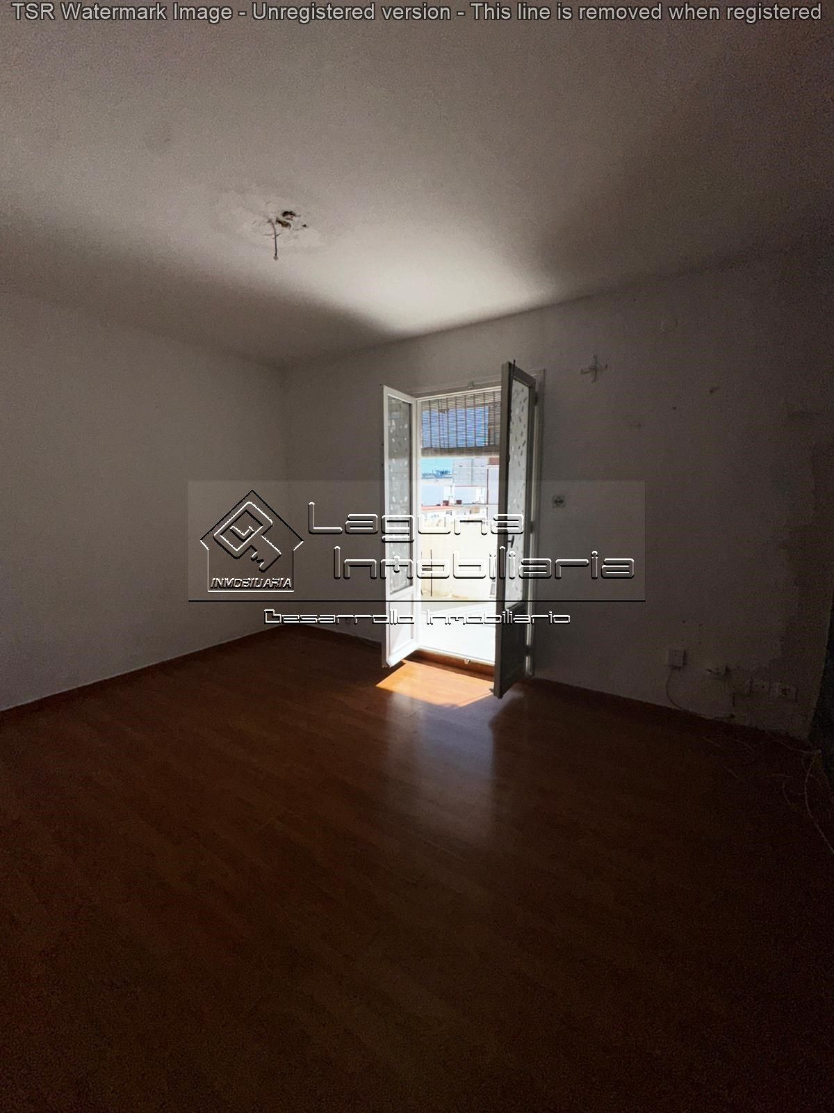 Sala d'estar de Pis en venda en  Cádiz Capital amb Terrassa