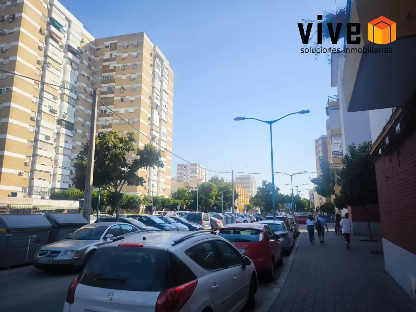 Exterior view of Flat for sale in Sevilla  with Air Conditioner and Heating