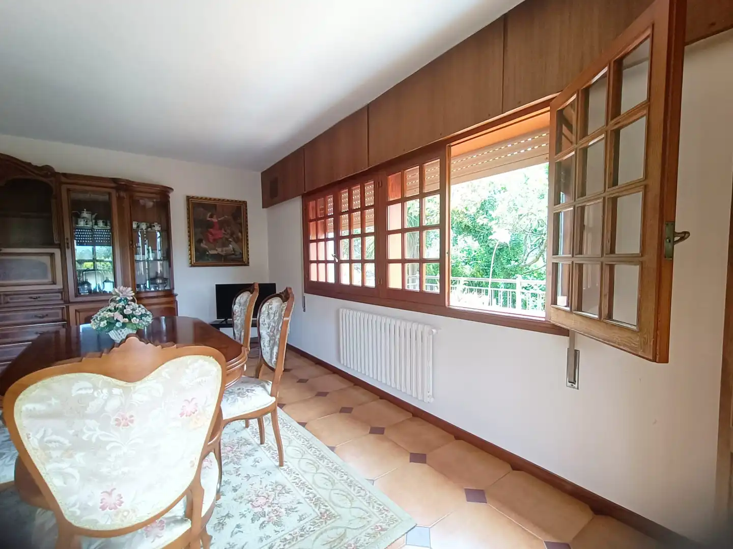 Comedor de Casa o chalet de alquiler en A Guarda   con Calefacción, Jardín privado y Parquet
