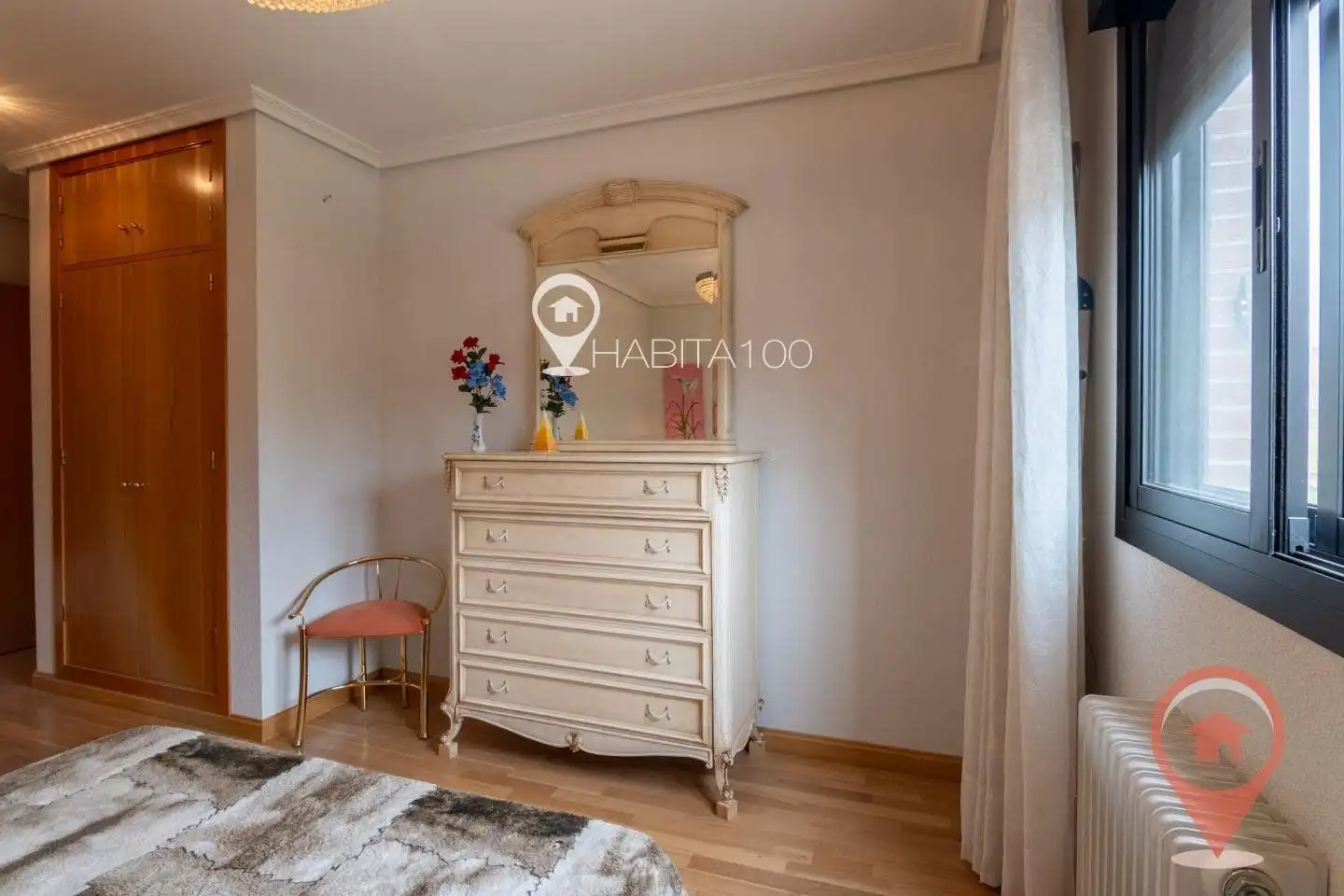 Bedroom of Flat for sale in Cuenca  with Heating and Storage room