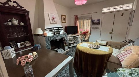 Foto 3 de Casa adosada en venta en Los Villares, Jaén