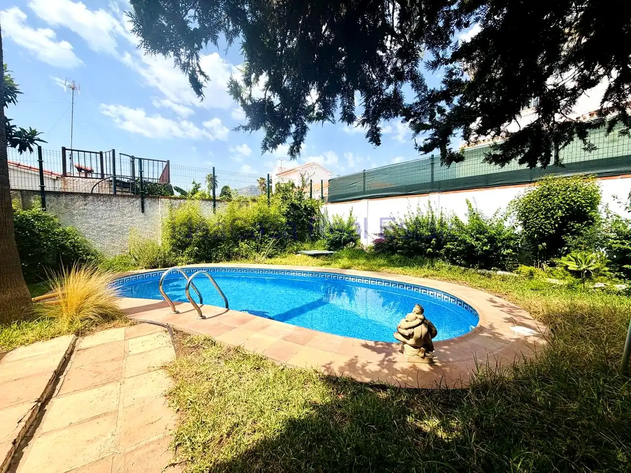 Piscina de Casa o chalet en venta en Málaga con Aire acondicionado, Jardín privado y Terraza