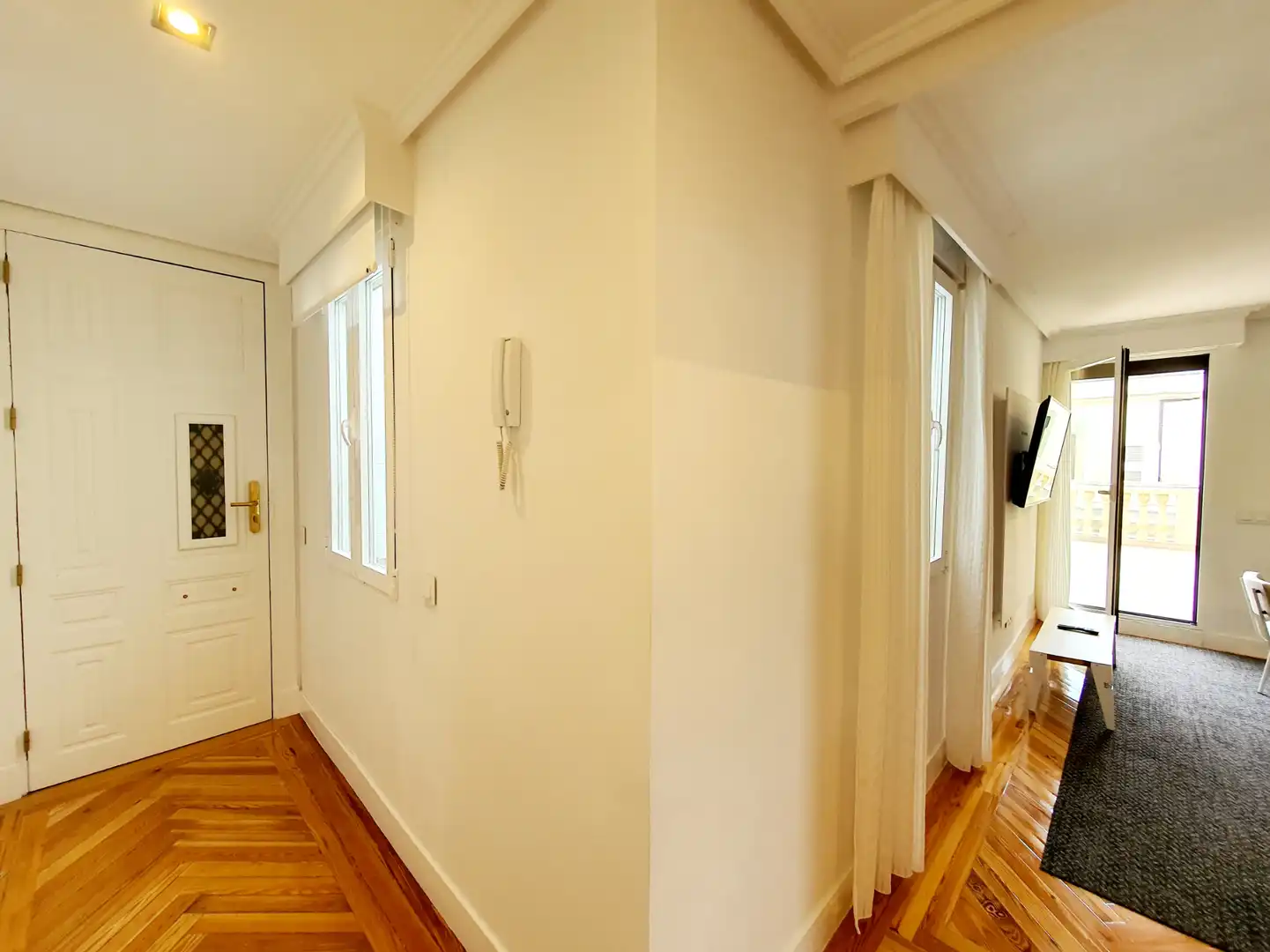 Attic for rent in Madrid  with Air Conditioner, Heating and Private garden