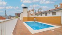 Swimming pool of Flat for sale in Manresa  with Air Conditioner, Heating and Storage room