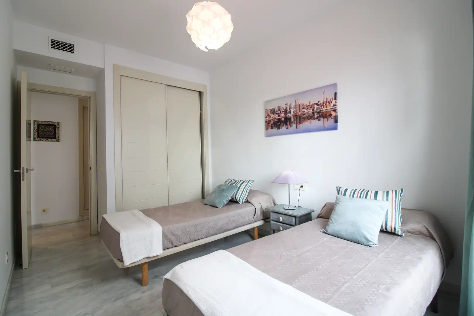 Bedroom of Flat for sale in Estepona  with Air Conditioner, Heating and Terrace