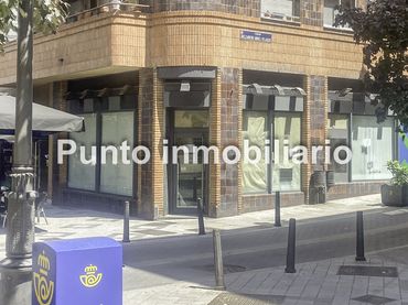 Local comercial en venta en Calle San Lorenzo 16