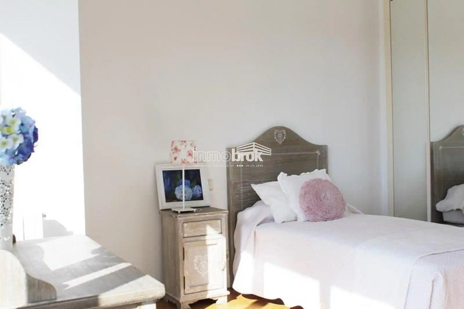 Bedroom of Flat for rent in La Moraleja  with Terrace, Swimming Pool and Community pool