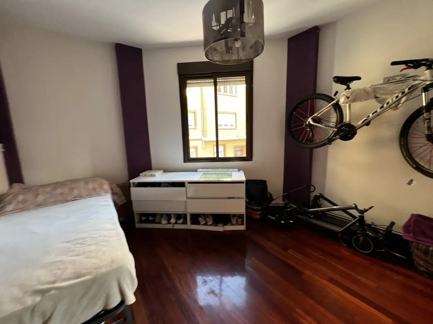Habitación de Piso en venta en Santander con Calefacción, Parquet y Balcón