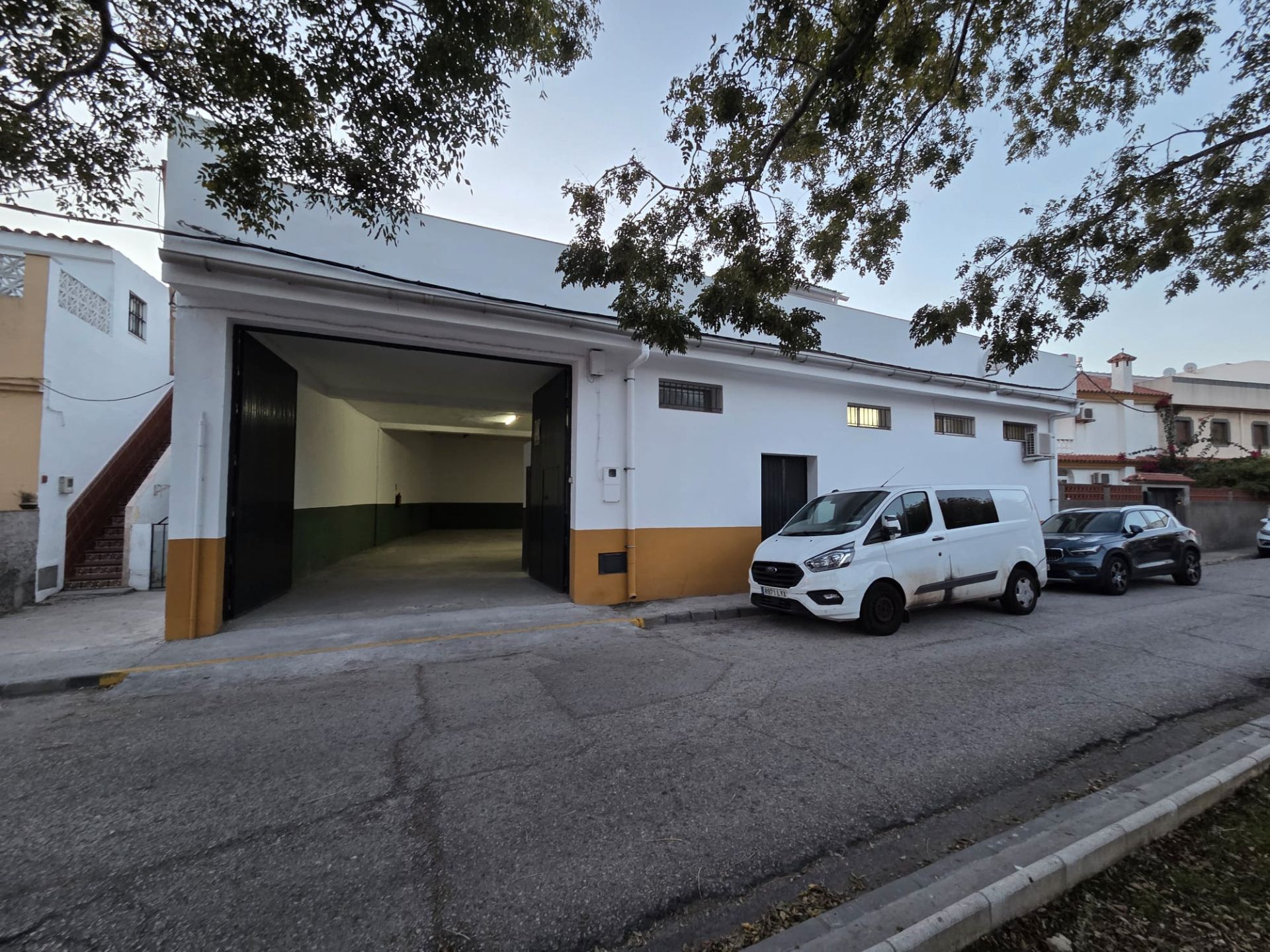 Vista exterior de Nau industrial de lloguer en Algeciras