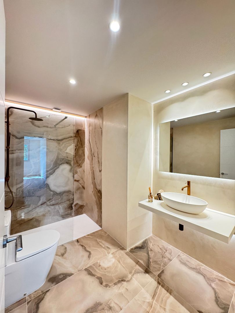 Baño de Piso en venta en  Lleida Capital con Aire acondicionado, Calefacción y Parquet
