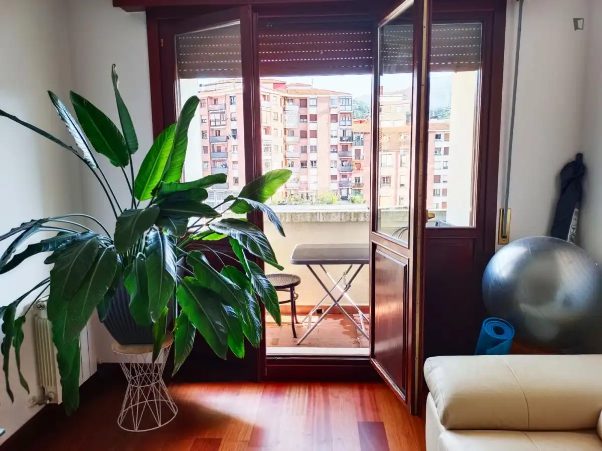Habitació a Iralabarri