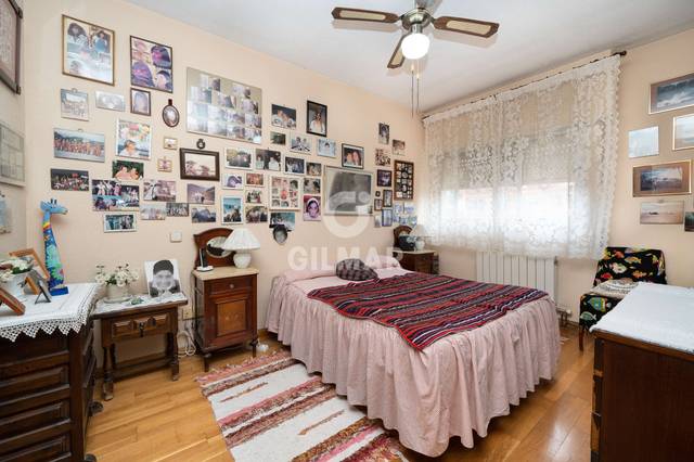 Casa adosada en Venta en Casco Urbano