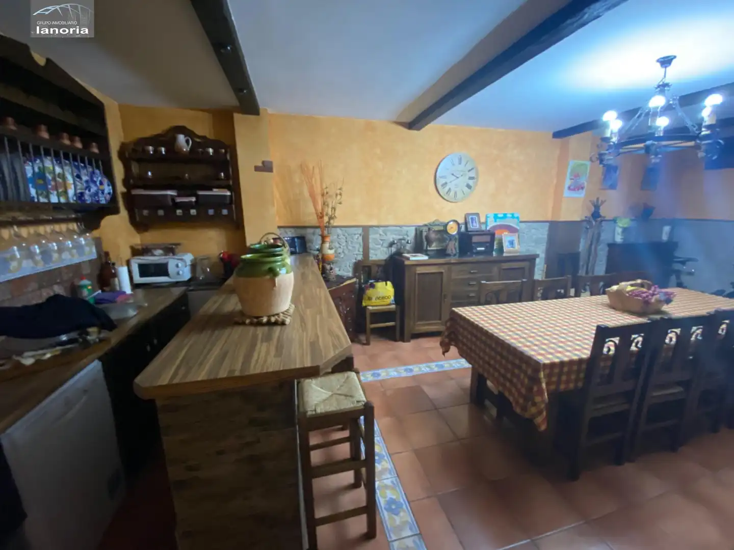 Cuina de Casa adosada en venda en Albacete amb Aire condicionat, Calefacció i Jardí privat