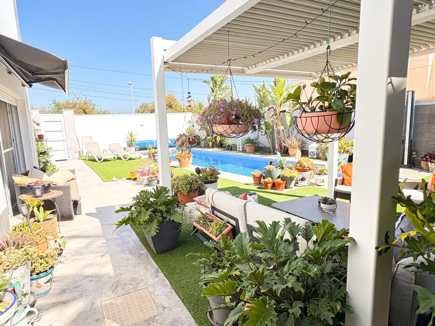 Terraza de Casa o chalet en venta en Torrevieja con Balcón y Piscina comunitaria