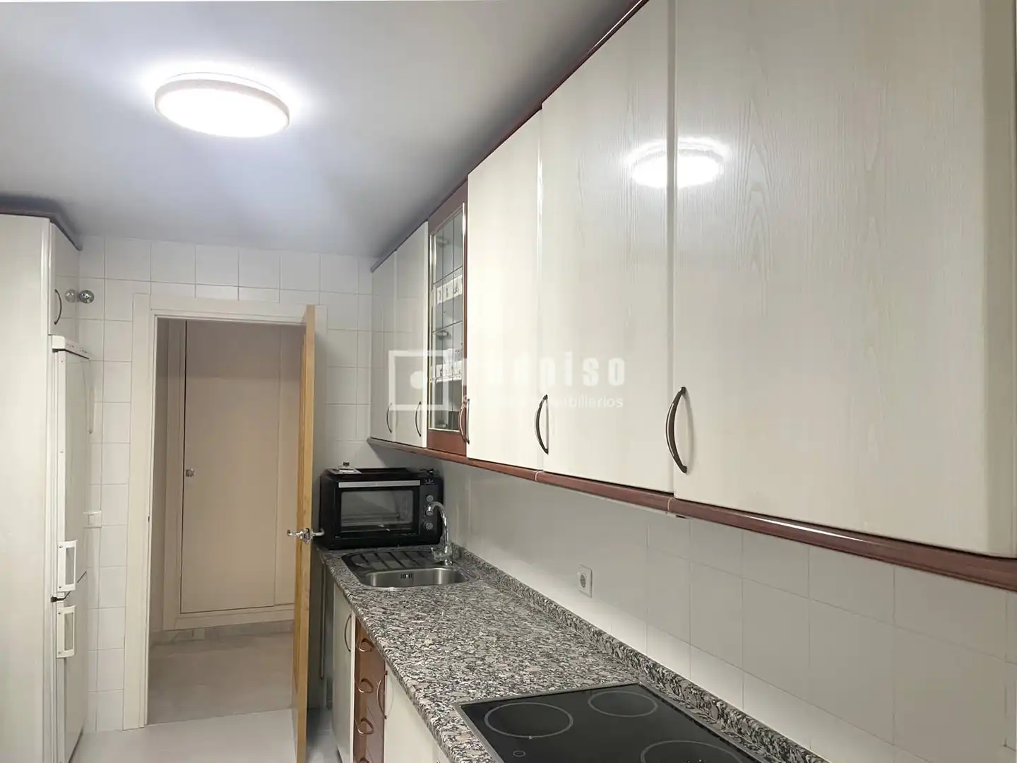 Kitchen of Flat for rent in Sevilla  with Air Conditioner, Terrace and Furnished
