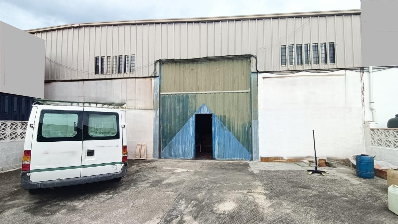 Exterior view of Industrial buildings for sale in Puerto Real