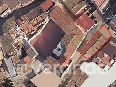 Terrenys i solars en venda a Casc Antic